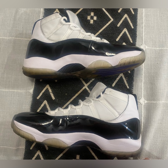 Nike Air Jordan 11 Concord 2018 main image 4